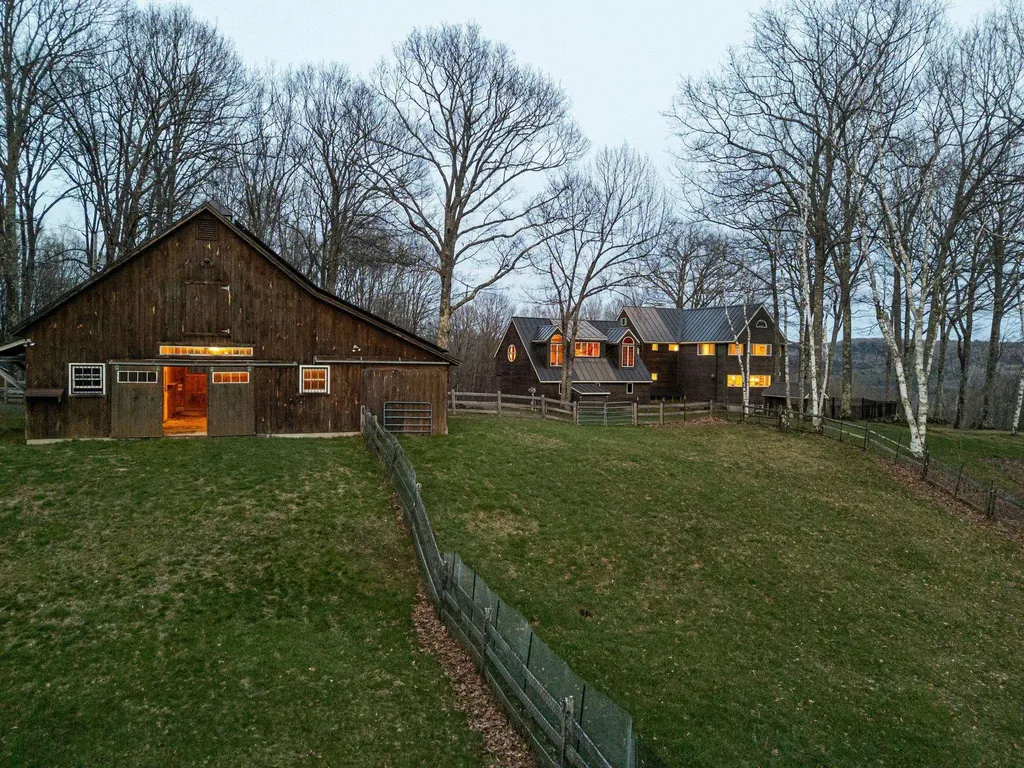 114 Oak Ridge Way Woodstock VT 05091