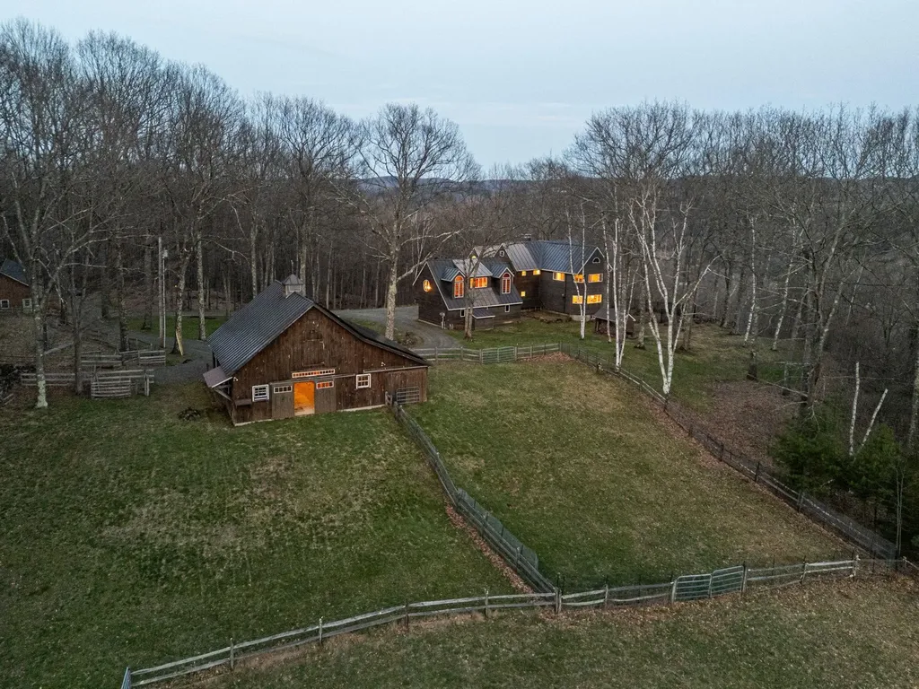 114 Oak Ridge Way Woodstock VT 05091