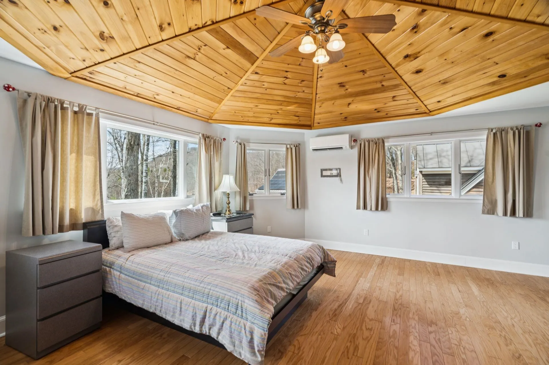 114 Oak Ridge Way Woodstock VT 05091