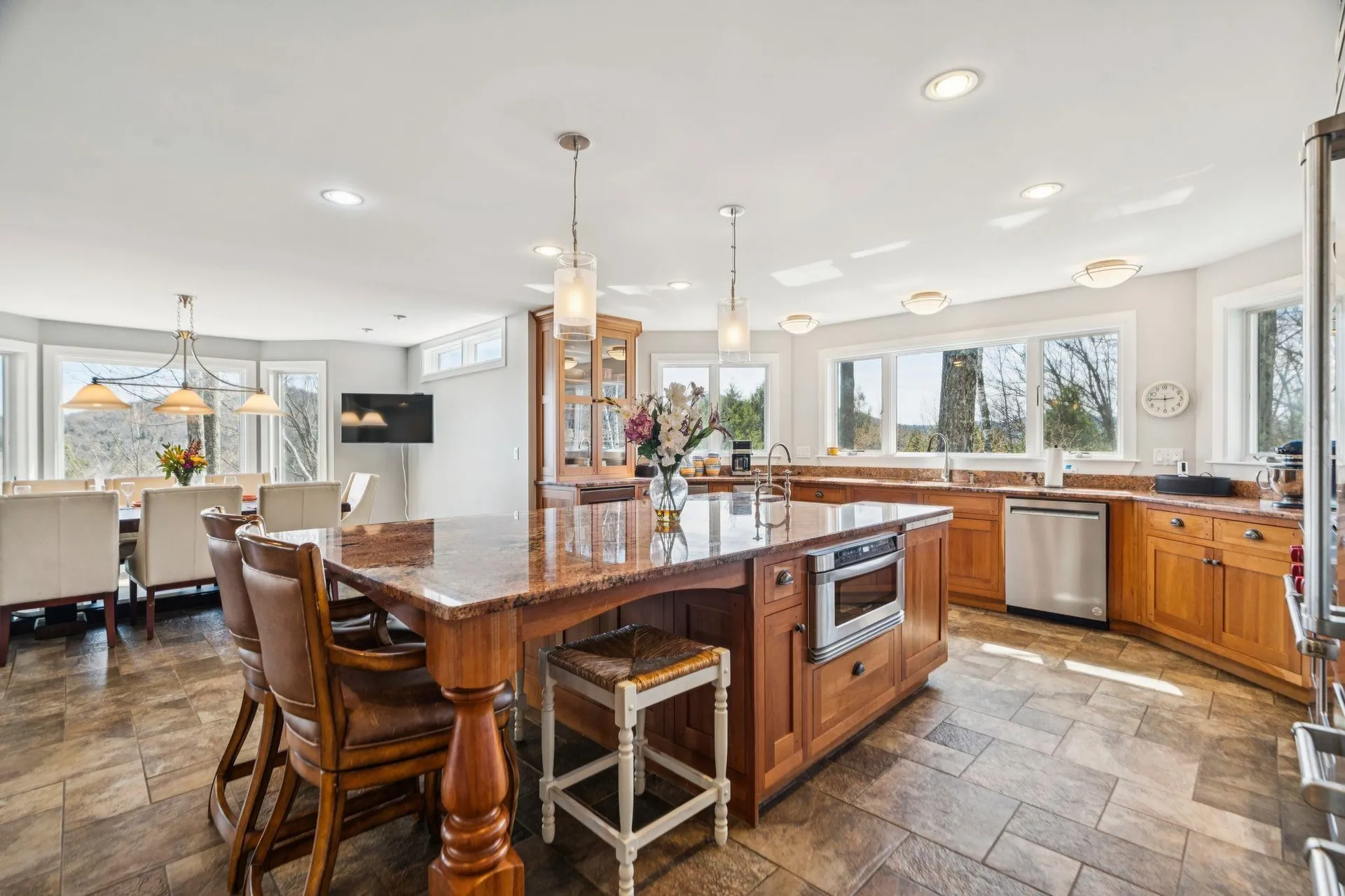 114 Oak Ridge Way Woodstock VT 05091