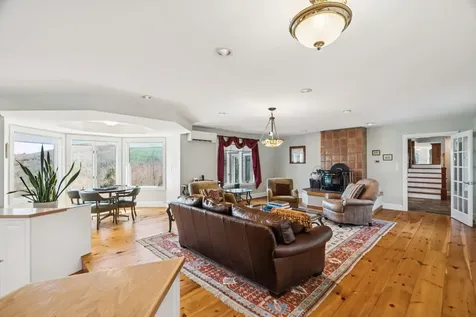 114 Oak Ridge Way Woodstock VT 05091