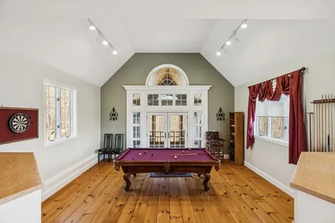 114 Oak Ridge Way Woodstock VT 05091