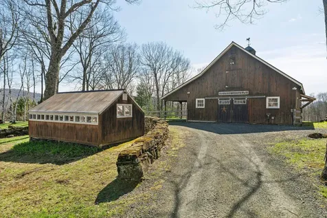 114 Oak Ridge Way Woodstock VT 05091