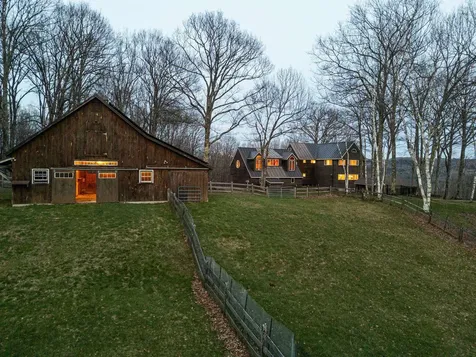 114 Oak Ridge Way Woodstock VT 05091