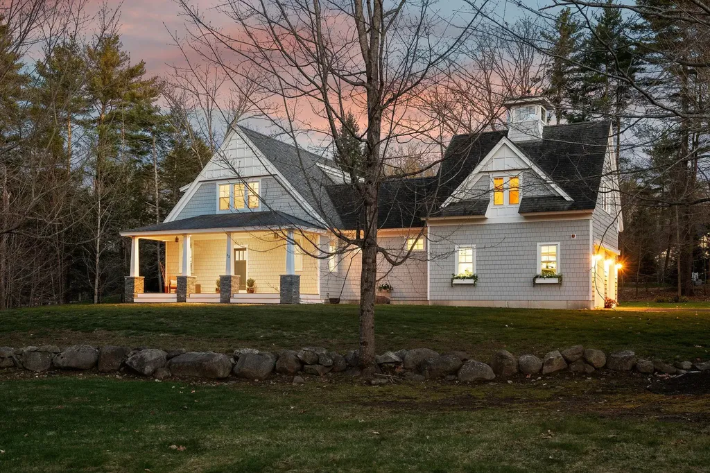32 Niblick Lane Greenland NH 03840