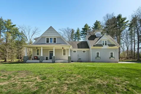 32 Niblick Lane Greenland NH 03840