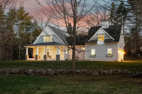 32 Niblick Lane Greenland NH 03840