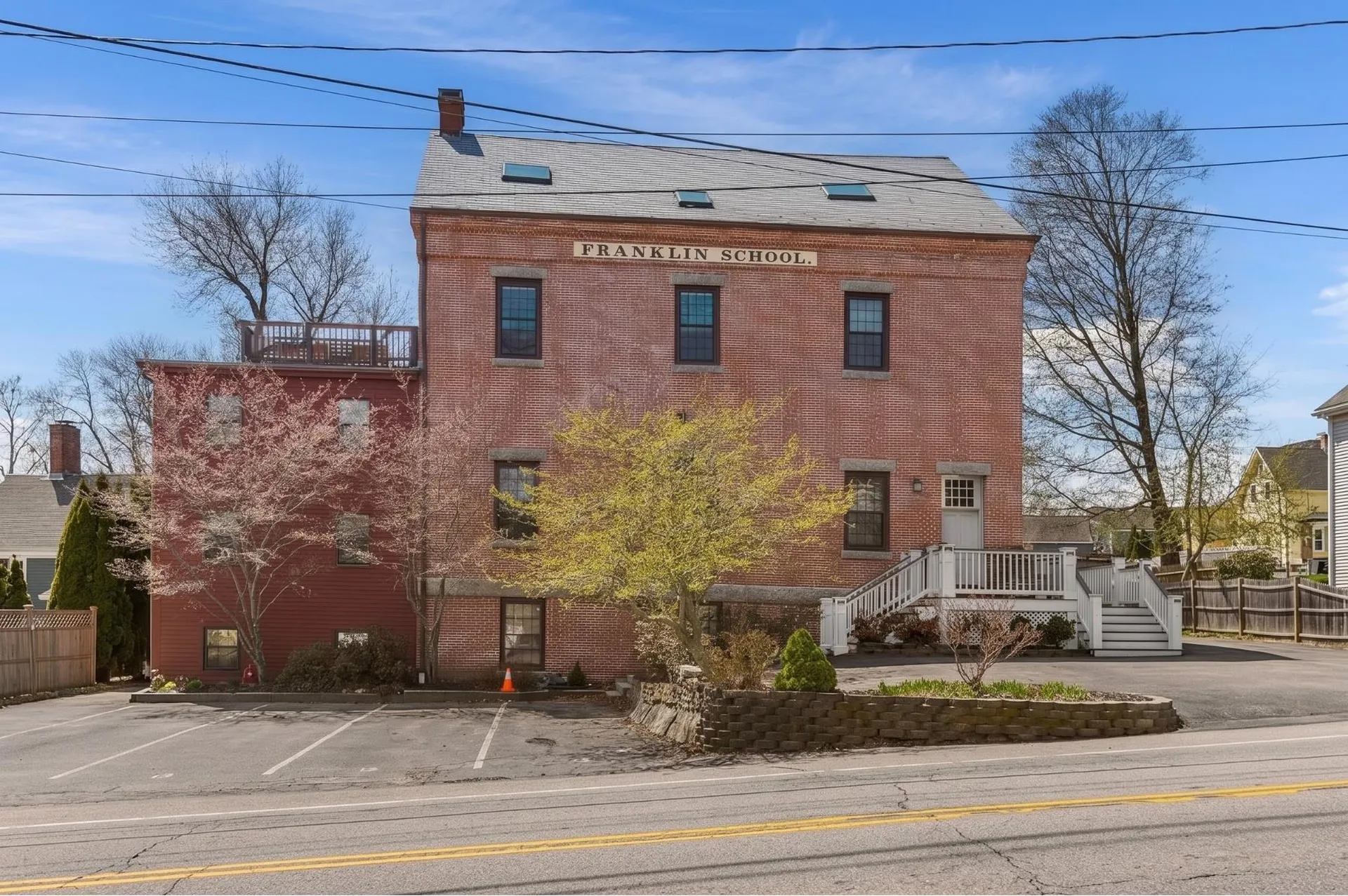 348 Maplewood Avenue Portsmouth NH 03801