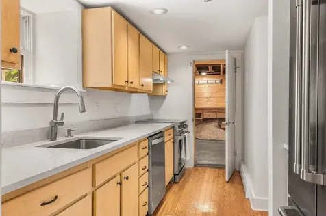 348 Maplewood Avenue Portsmouth NH 03801