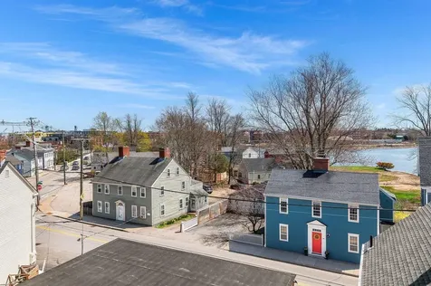 348 Maplewood Avenue Portsmouth NH 03801