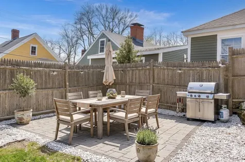 348 Maplewood Avenue Portsmouth NH 03801