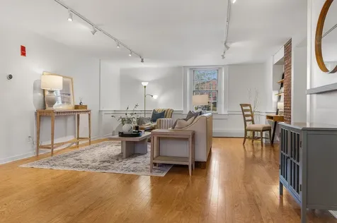 348 Maplewood Avenue Portsmouth NH 03801