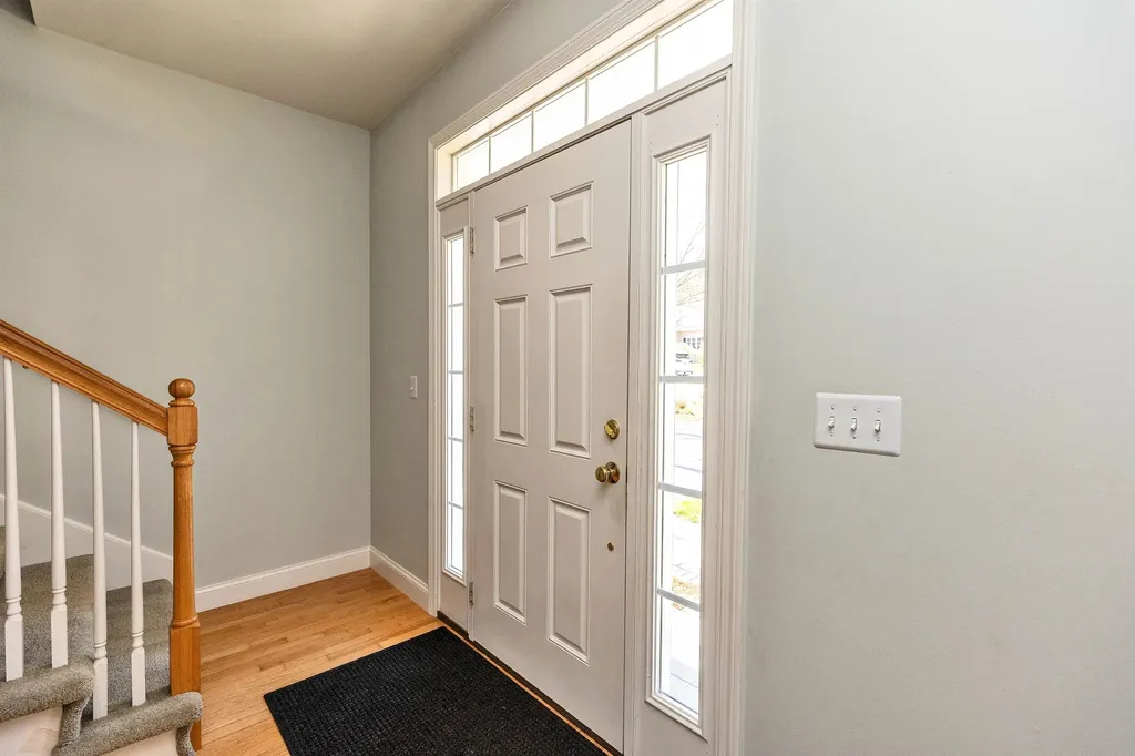 20 Robbe Farm Road Peterborough NH 03458