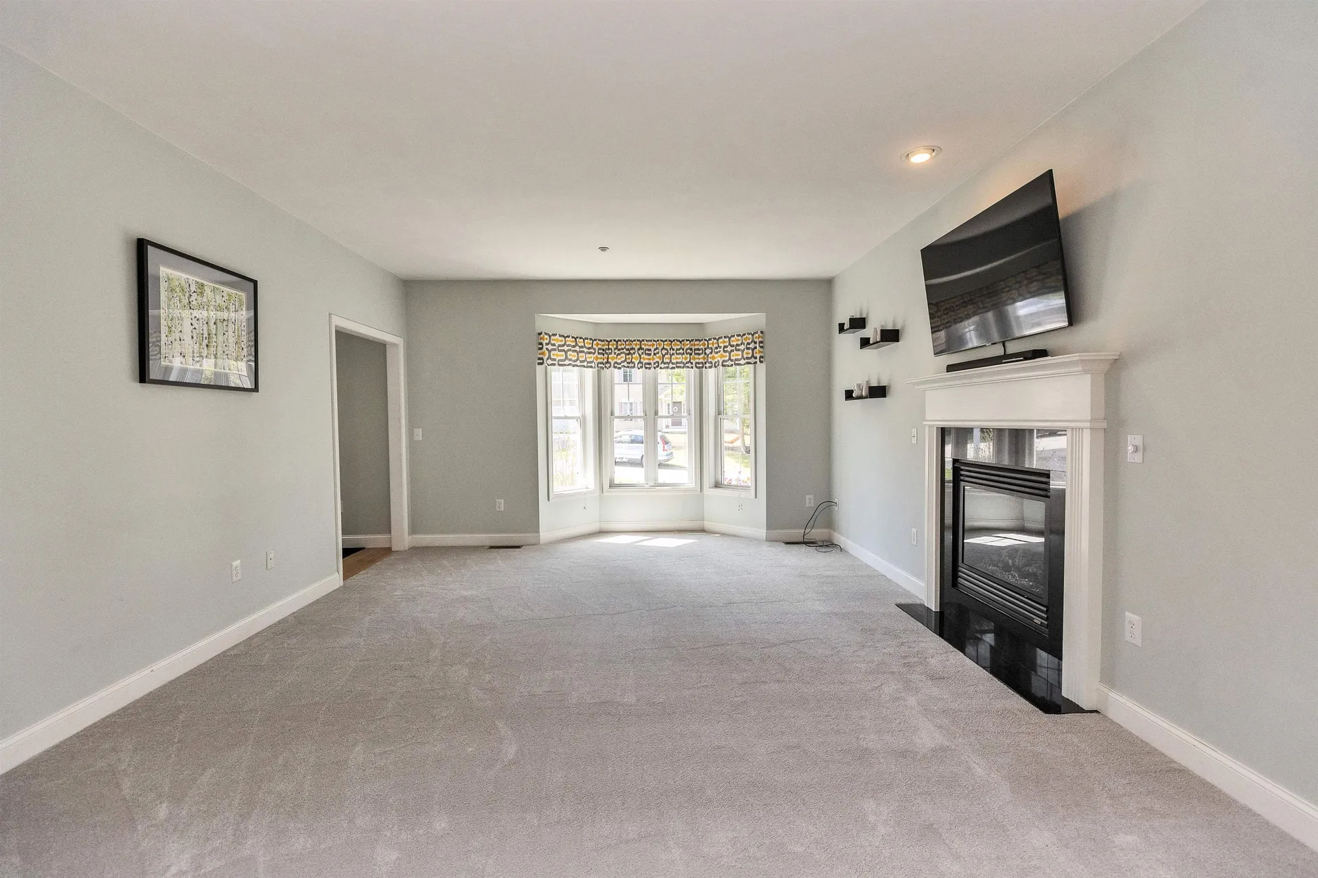 20 Robbe Farm Road Peterborough NH 03458