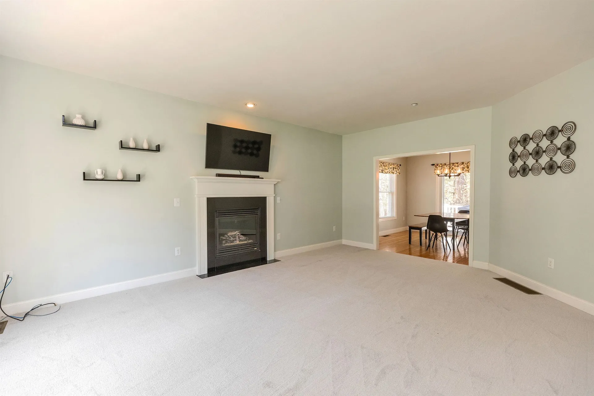 20 Robbe Farm Road Peterborough NH 03458