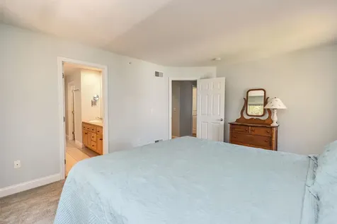 20 Robbe Farm Road Peterborough NH 03458