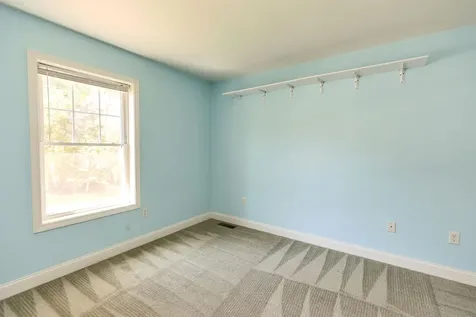 20 Robbe Farm Road Peterborough NH 03458