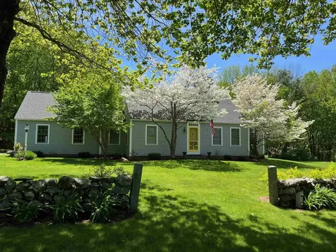 9 Tater Street Mont Vernon NH 03057