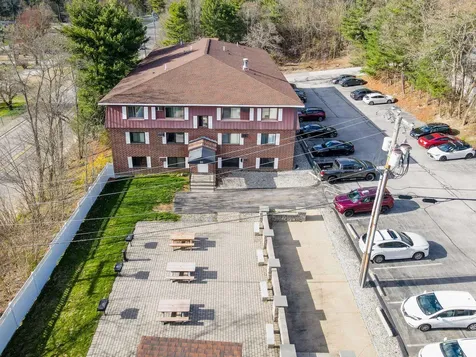 555 Calef Road Manchester NH 03103
