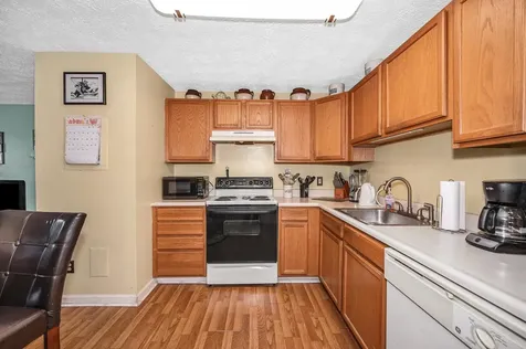 555 Calef Road Manchester NH 03103