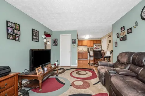 555 Calef Road Manchester NH 03103