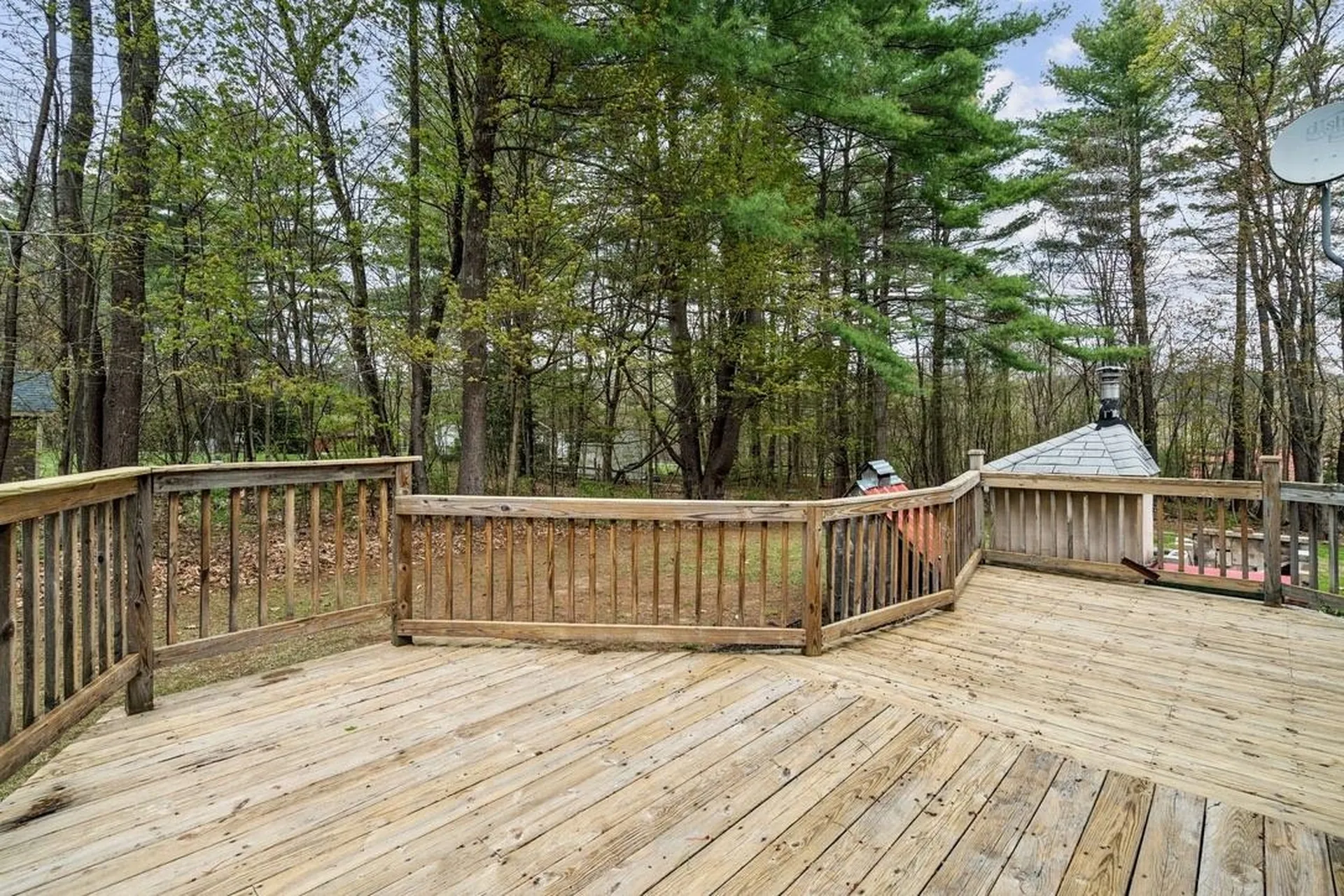 6 Forsyth Place Claremont NH 03743