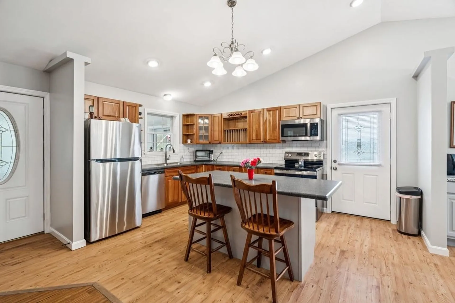 6 Forsyth Place Claremont NH 03743