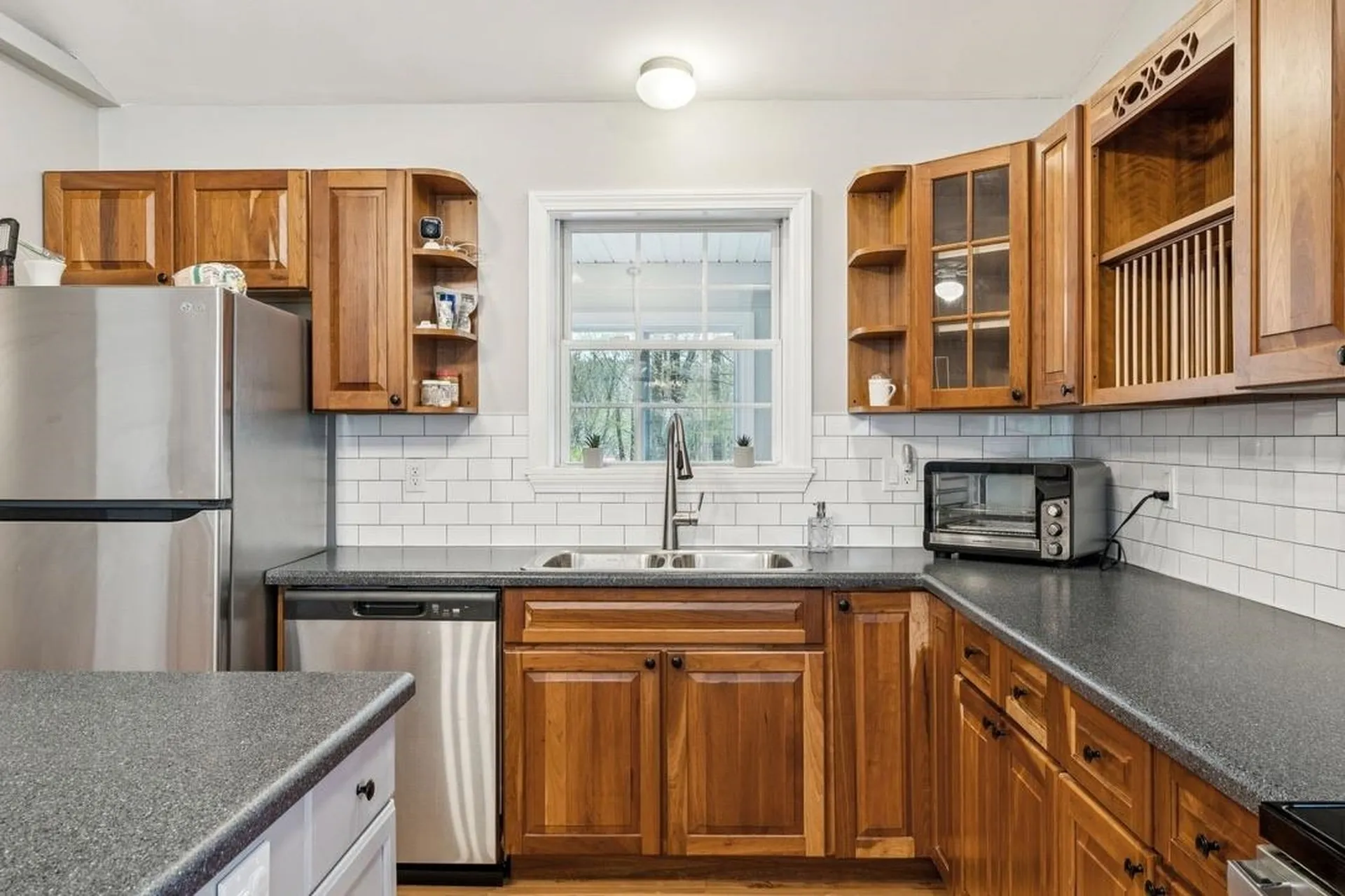 6 Forsyth Place Claremont NH 03743