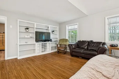 6 Forsyth Place Claremont NH 03743