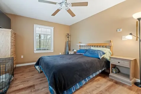 6 Forsyth Place Claremont NH 03743
