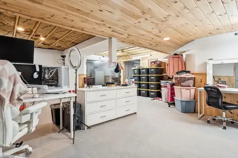 6 Forsyth Place Claremont NH 03743