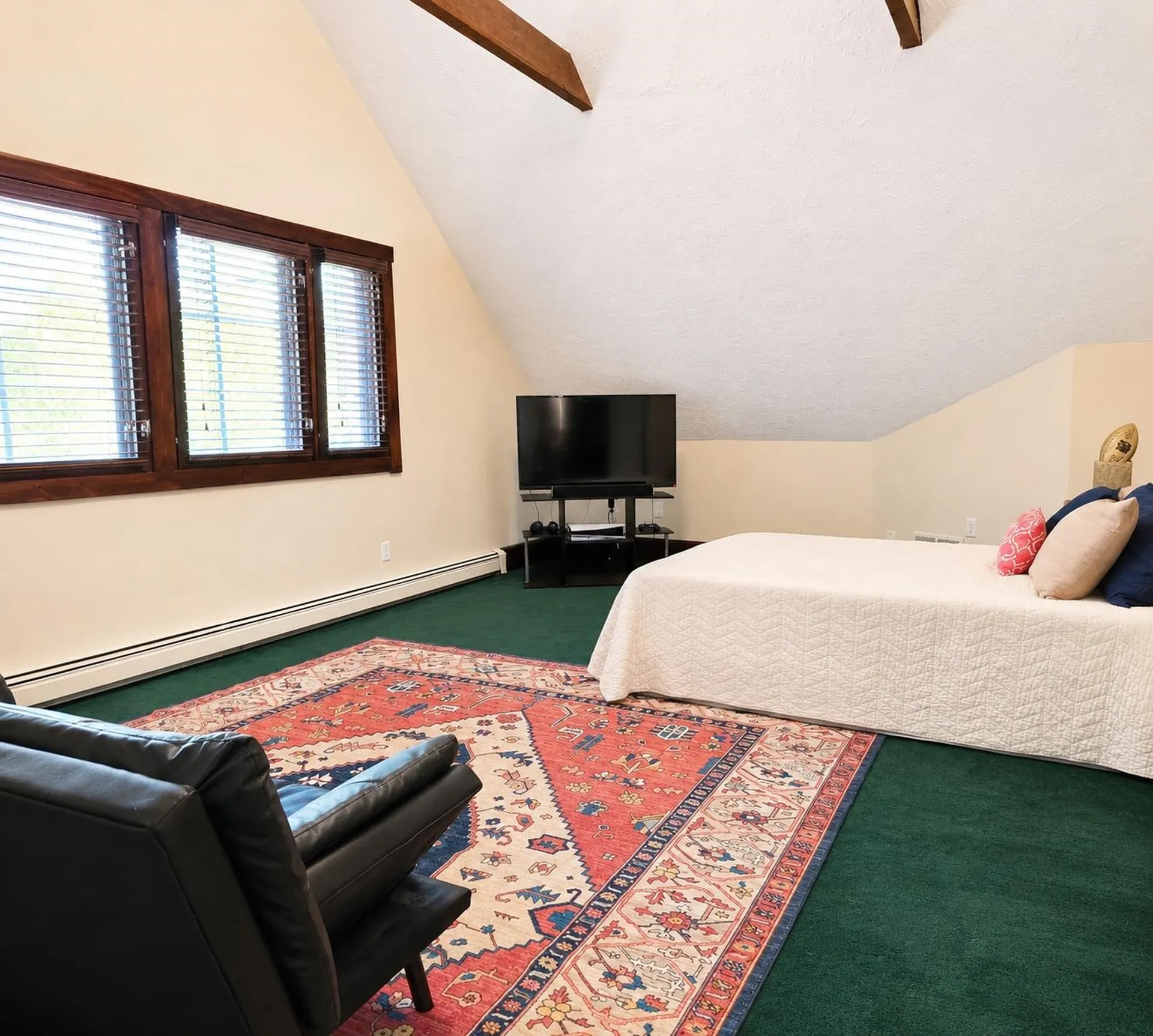 107 Fresh Pond Lane Brookline NH 03033