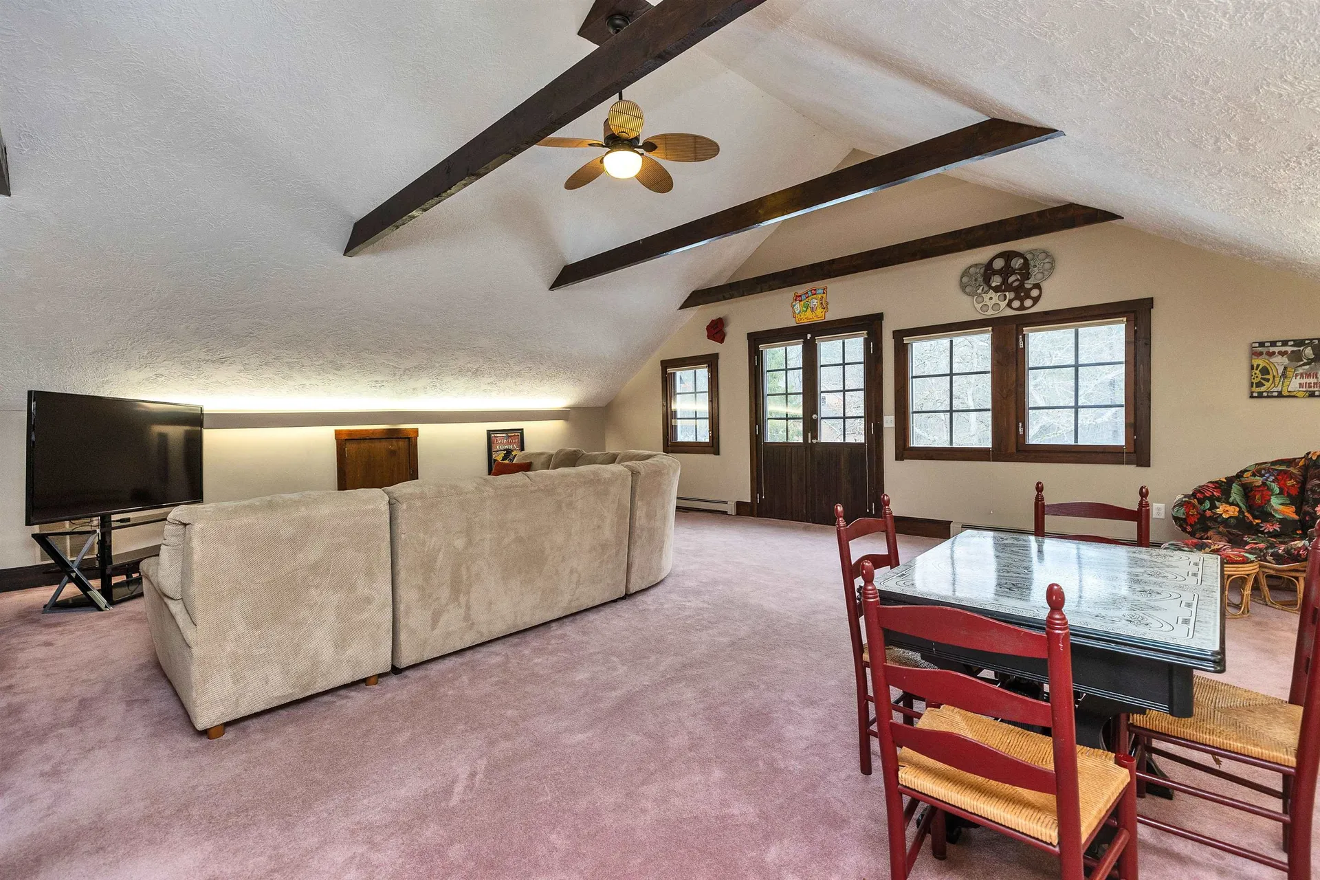107 Fresh Pond Lane Brookline NH 03033