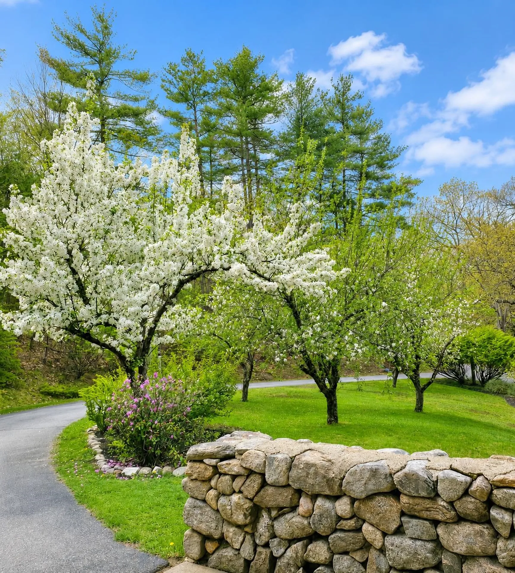 107 Fresh Pond Lane Brookline NH 03033