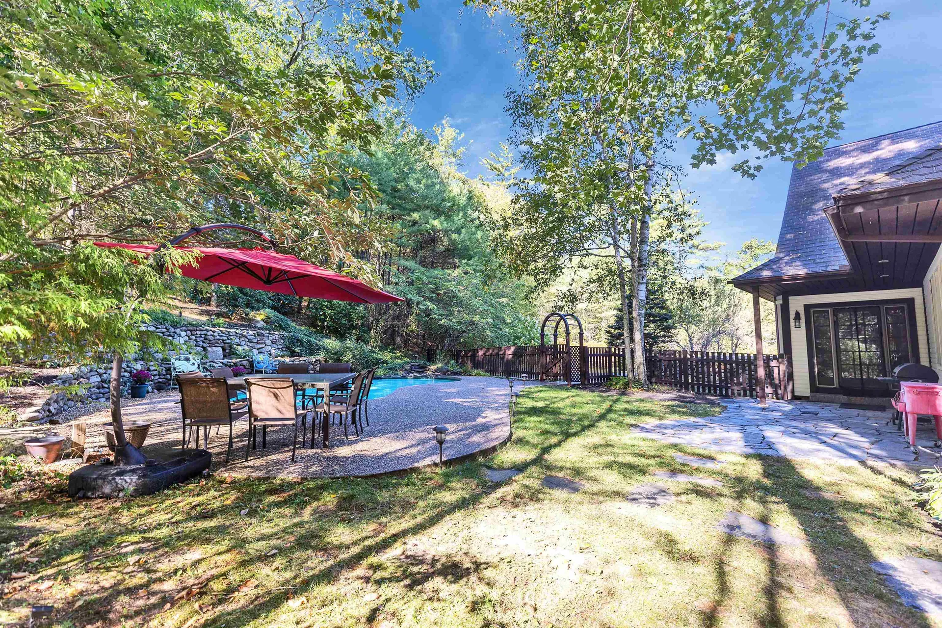 107 Fresh Pond Lane Brookline NH 03033
