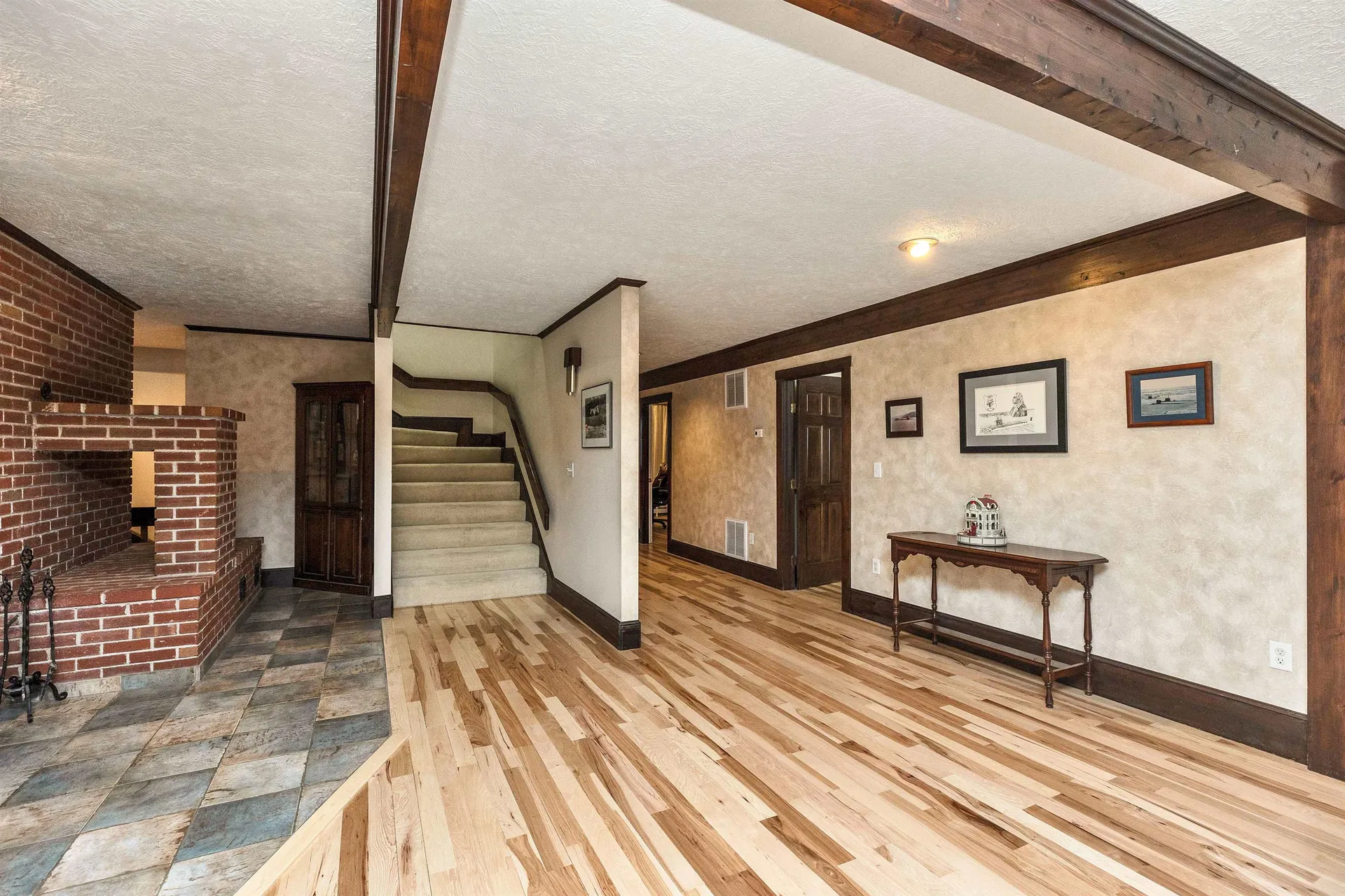 107 Fresh Pond Lane Brookline NH 03033