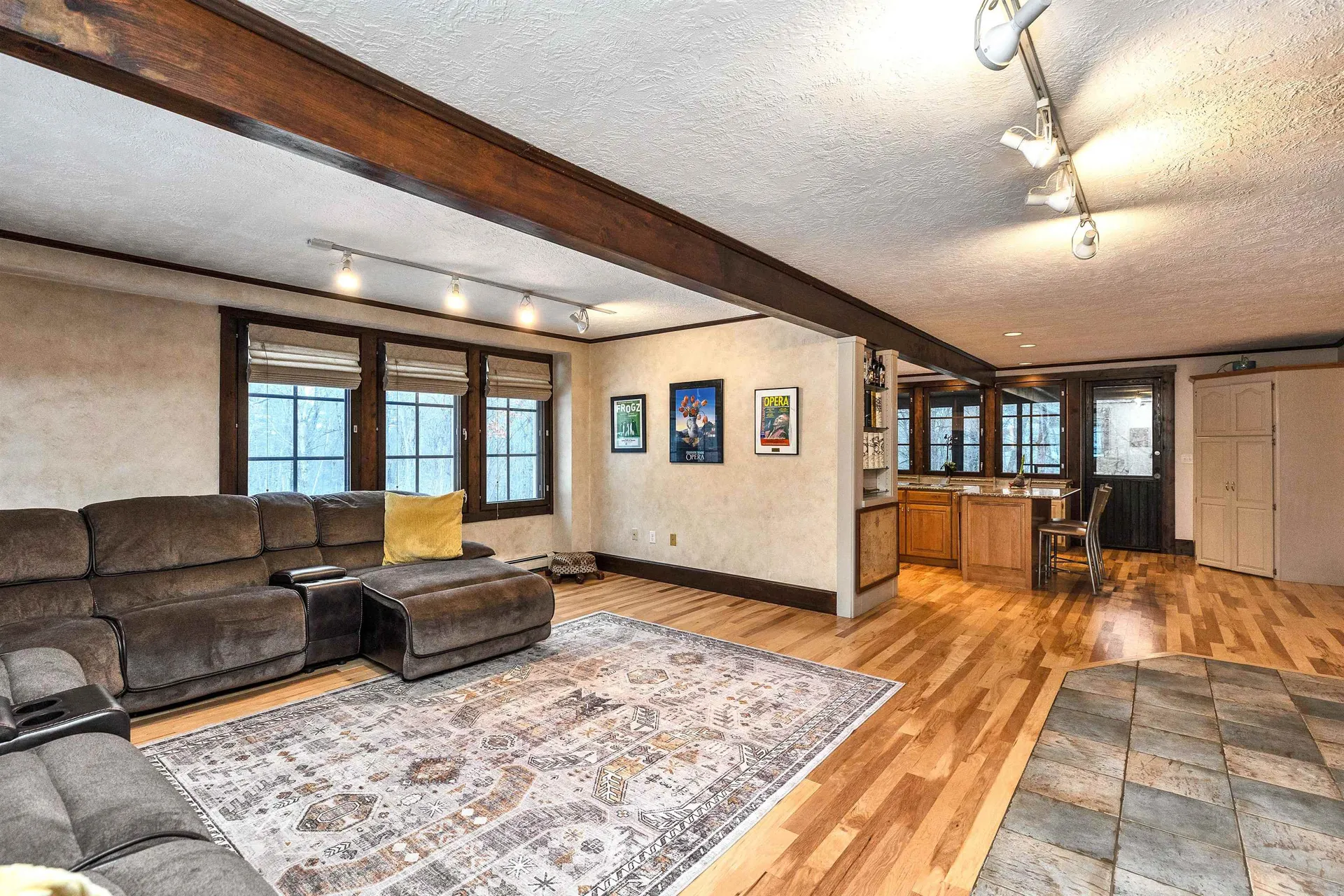 107 Fresh Pond Lane Brookline NH 03033