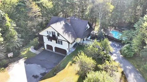 107 Fresh Pond Lane Brookline NH 03033
