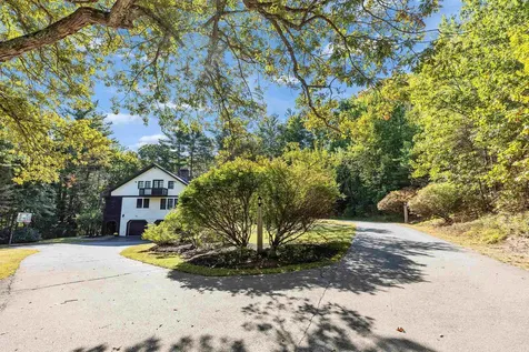 107 Fresh Pond Lane Brookline NH 03033