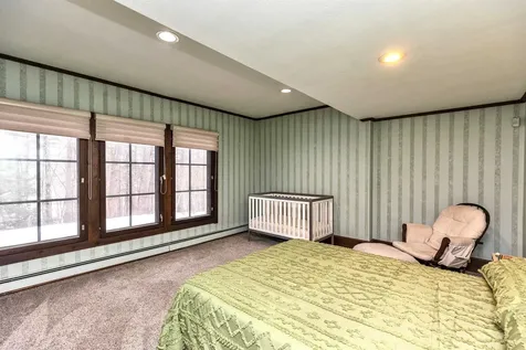107 Fresh Pond Lane Brookline NH 03033