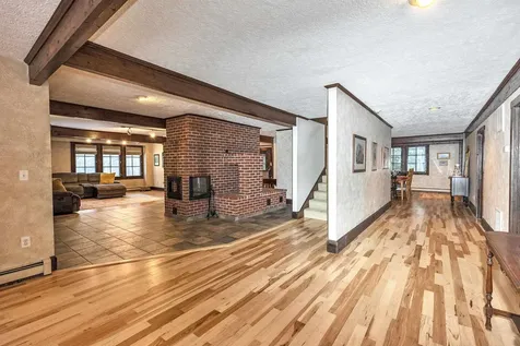 107 Fresh Pond Lane Brookline NH 03033
