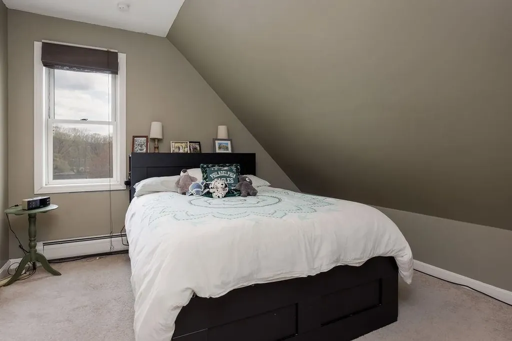 44 Acorn Street Hartford VT 05001