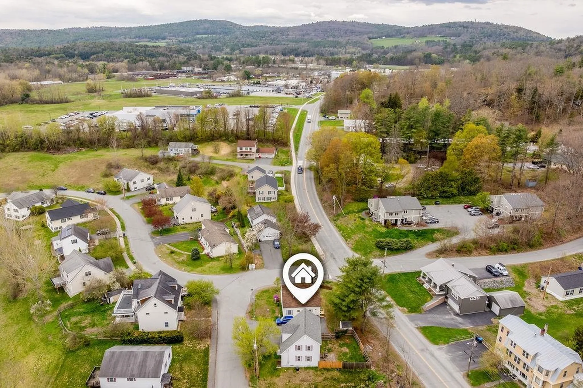 44 Acorn Street Hartford VT 05001