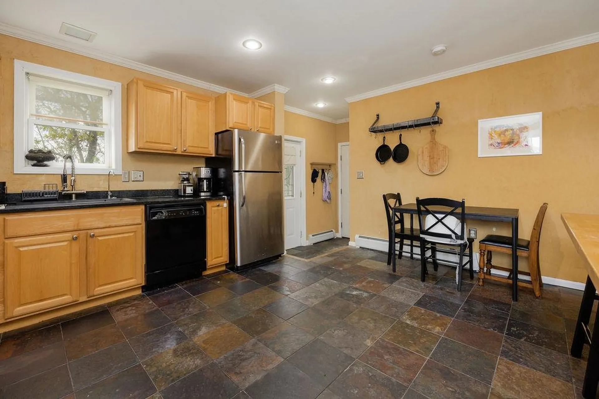 44 Acorn Street Hartford VT 05001