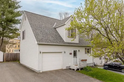 44 Acorn Street Hartford VT 05001