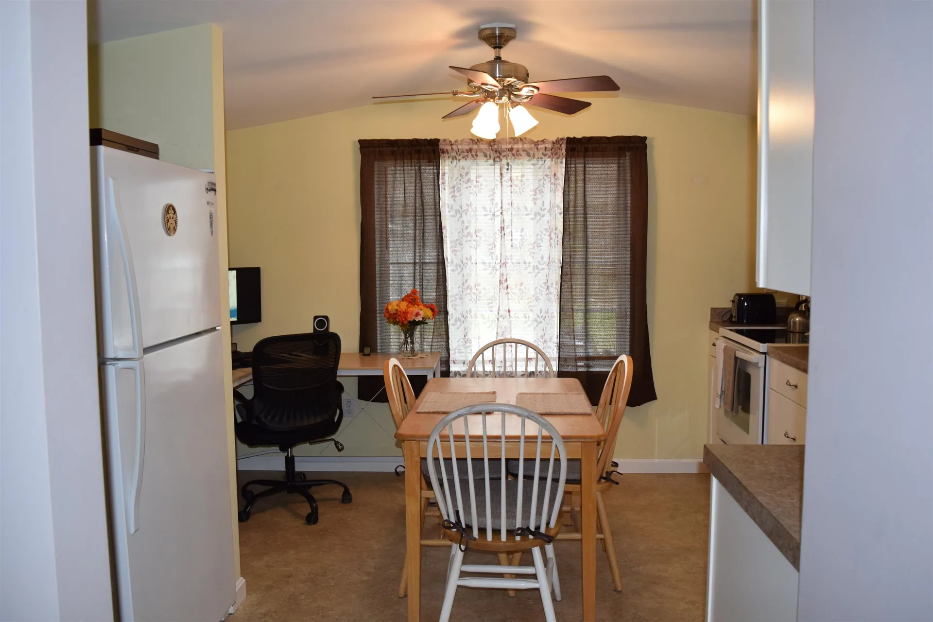 24 O'kane Avenue Bethlehem NH 03574
