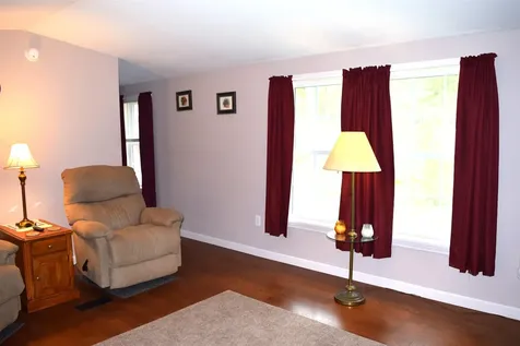 24 O'kane Avenue Bethlehem NH 03574
