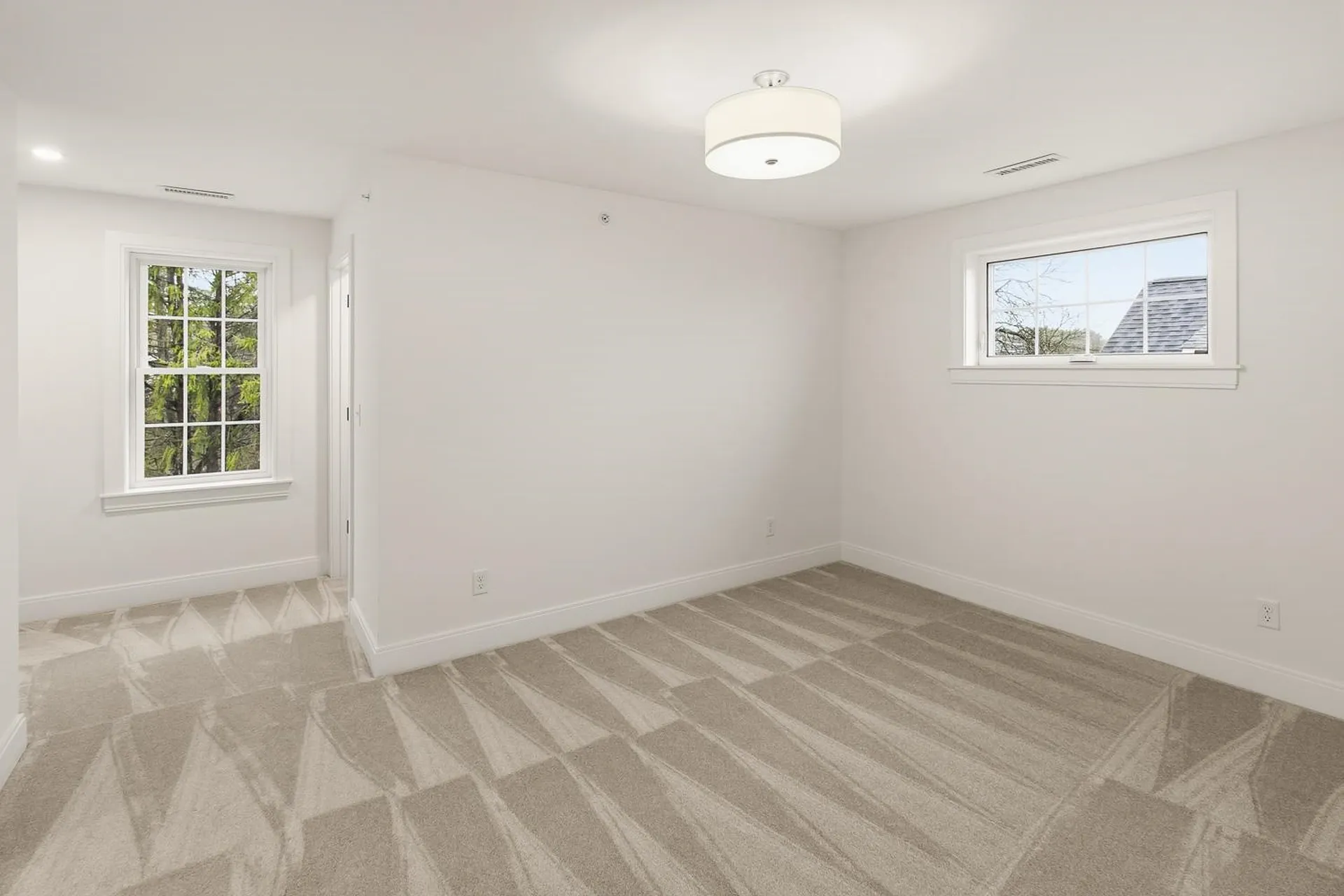 19 Eden Lane Portsmouth NH 03801