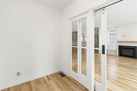 19 Eden Lane Portsmouth NH 03801