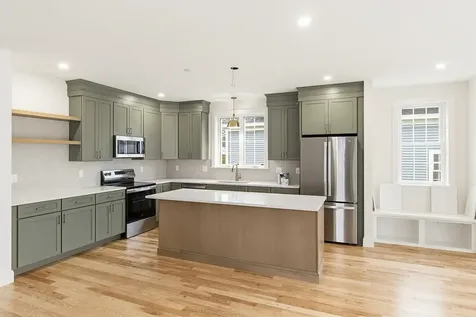 19 Eden Lane Portsmouth NH 03801